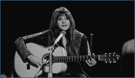 Singer Melanie's Tragic Battle With Cancer